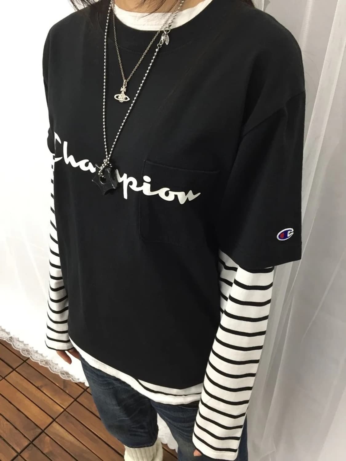 Champion Black Script Logo Tee 상품이미지3