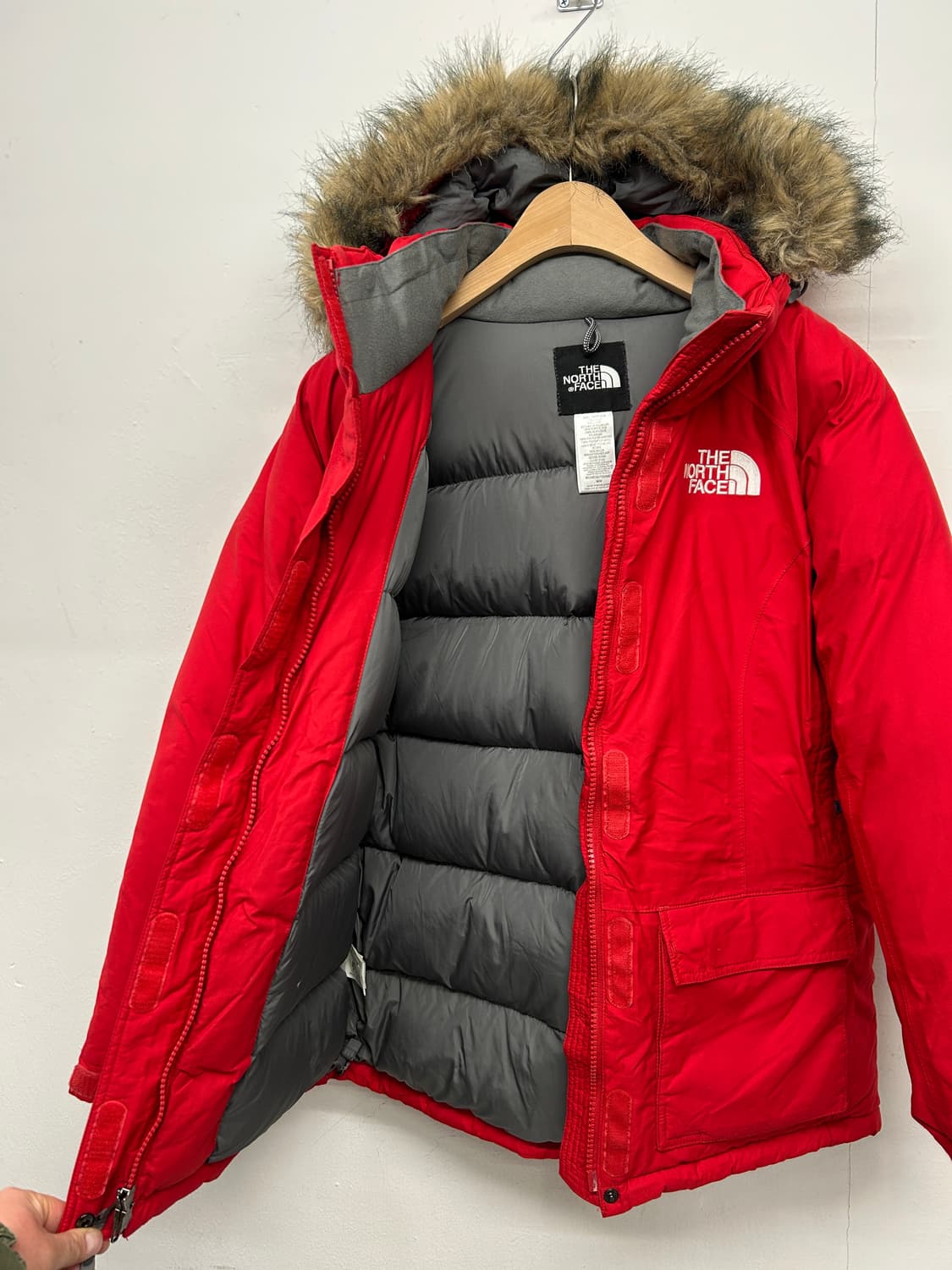노스페이스 빨간색 후드 패딩 HyVent 상품이미지2