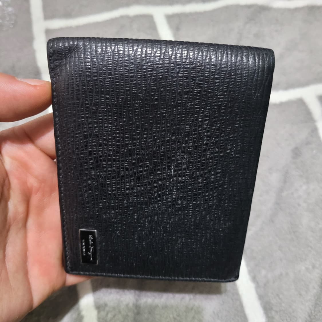 정품 페라가모 남성 반지갑 상품이미지2