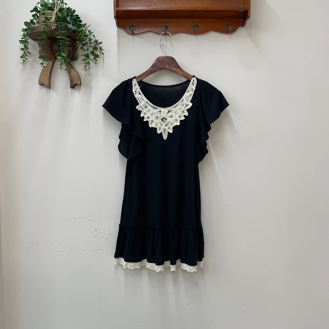 로맨틱 라떼 케미컹 레이스 반팔 블랙 원피스 상품이미지1