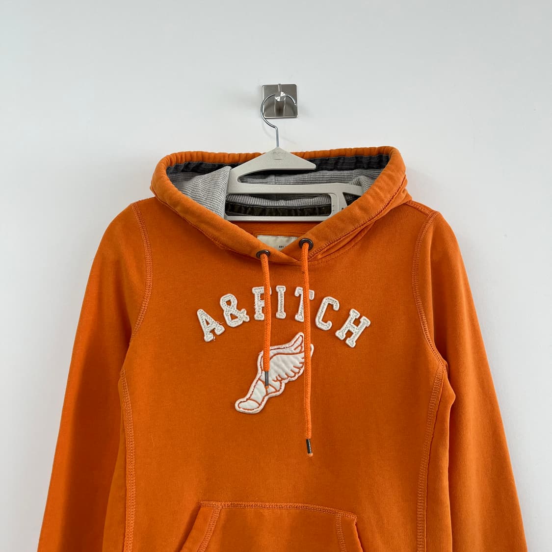 아베크롬비 딱붙핏 자수로고 오렌지 후드티 상품이미지4