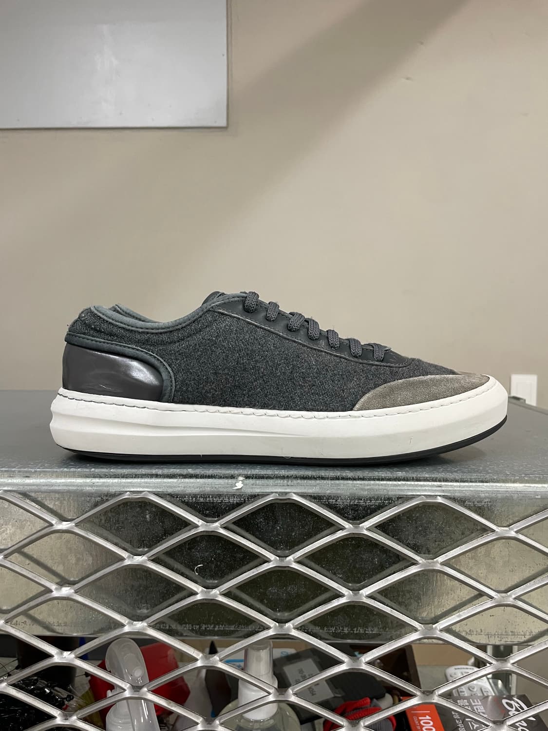 페레가모 스니커즈 7.5 상품이미지4