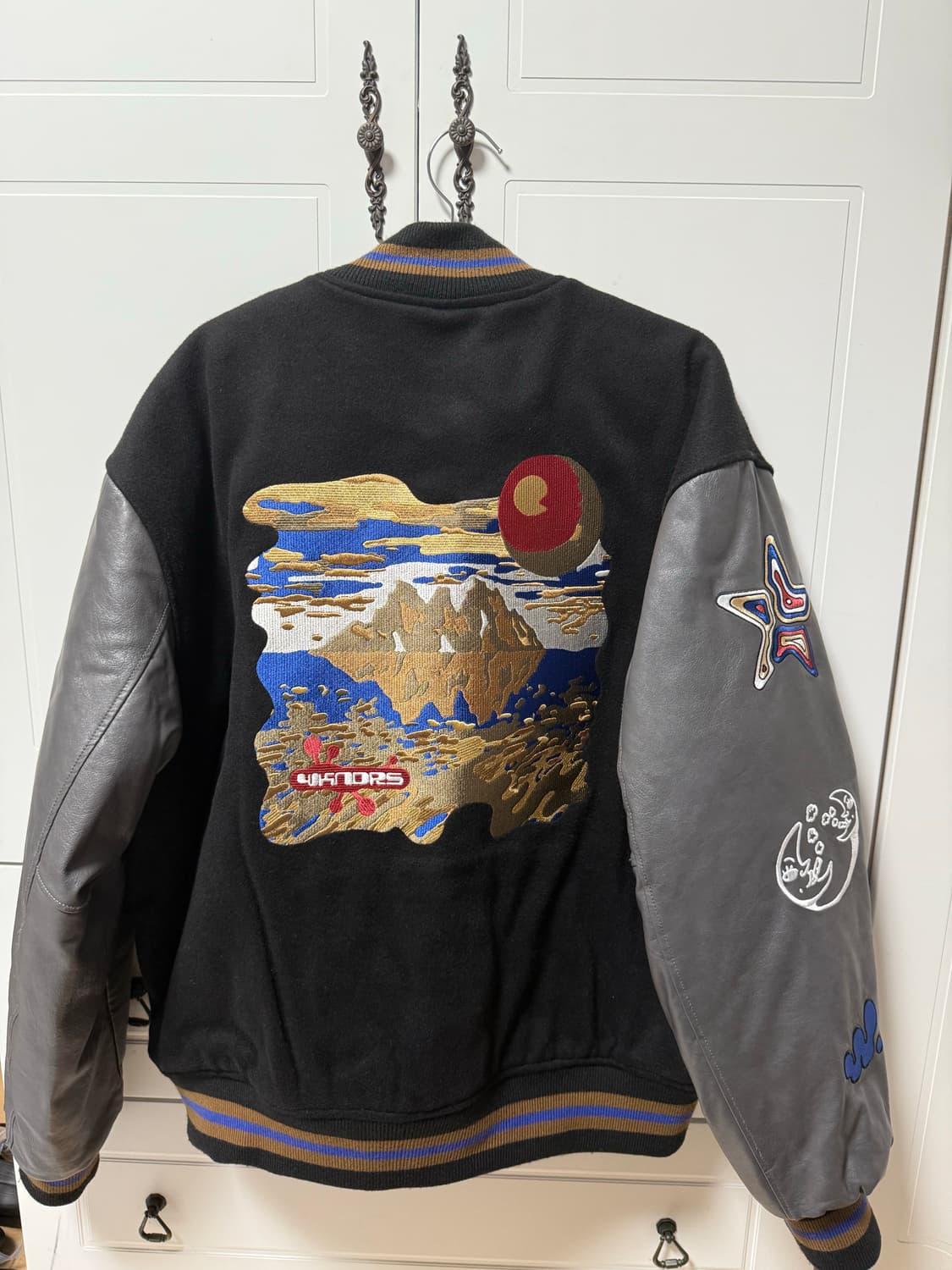 위캔더스 바시티 자켓 상품이미지5