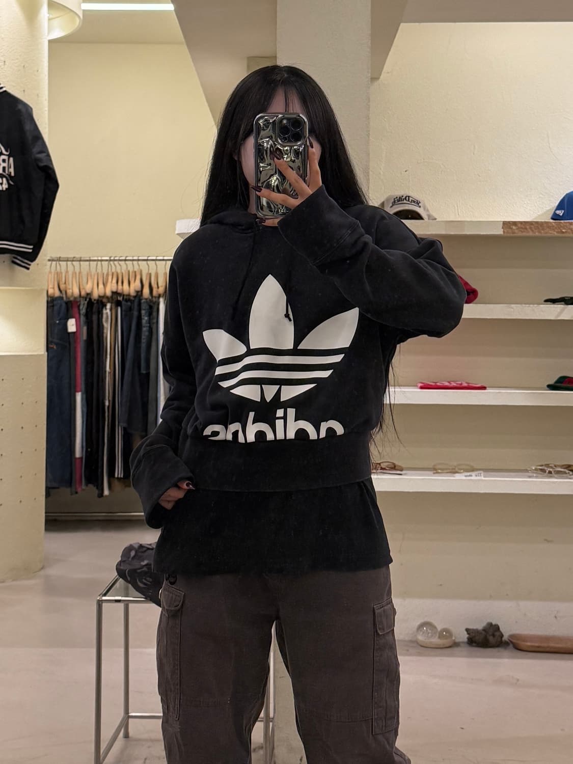 아디다스 오리지널스 트레포일 크롭 후드 U1693 상품이미지1