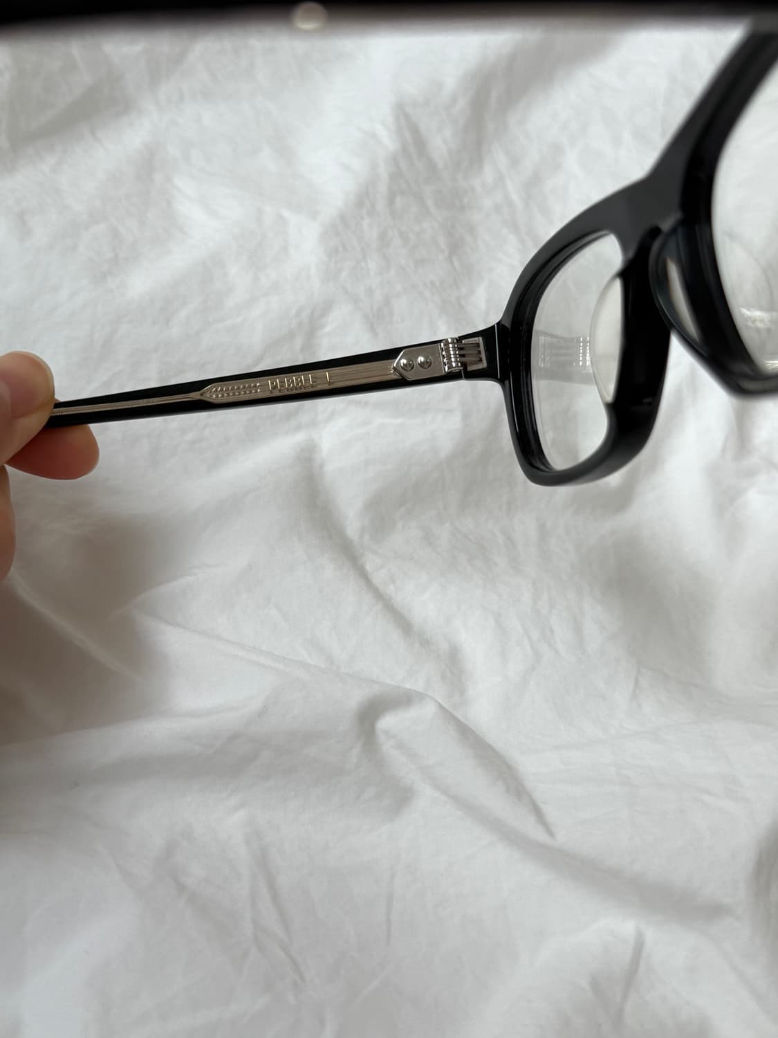 젠틀몬스터 PEBBLE L 블랙 상품이미지4