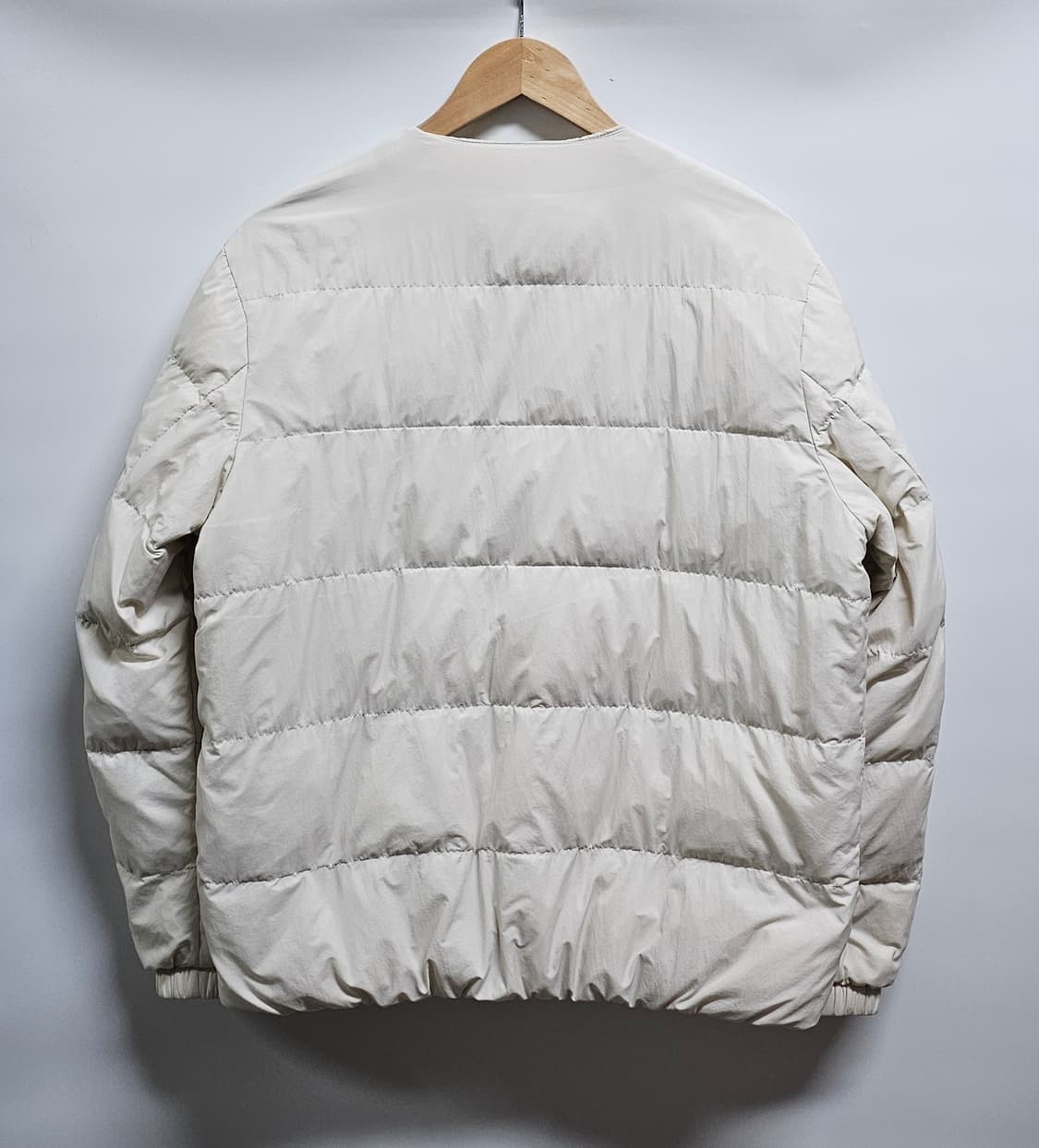 디스커버리 여성 구스다운 경량패딩 90 상품이미지2