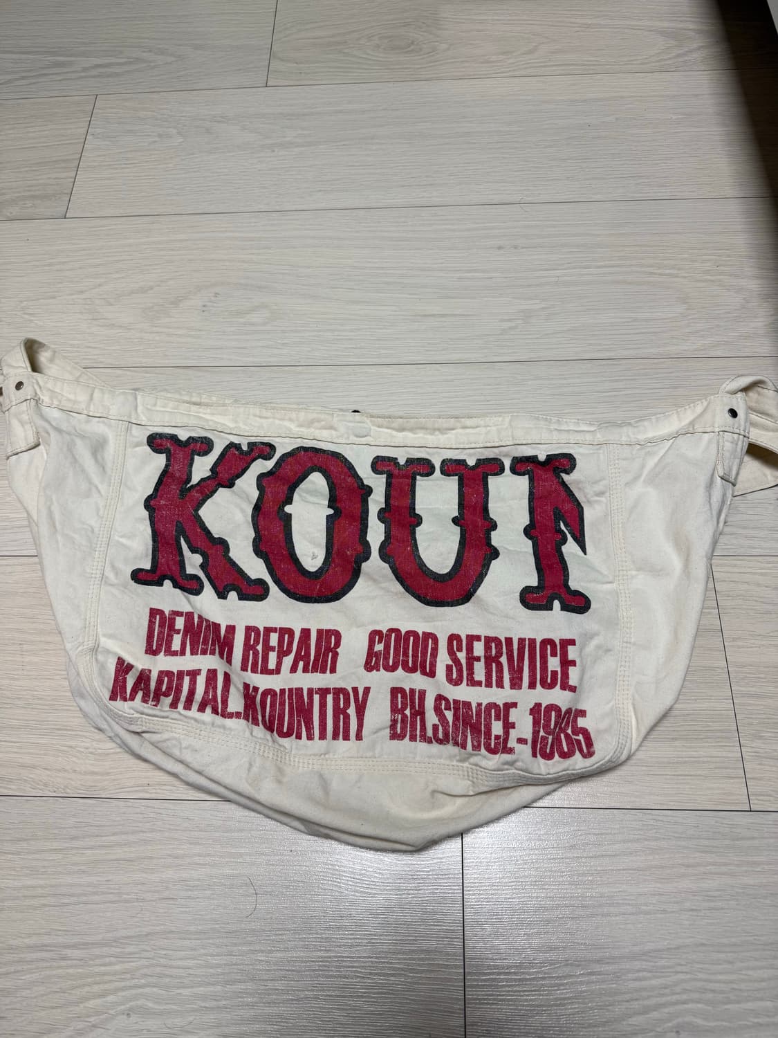 KAPITAL 뉴스페이퍼 백 상품이미지1