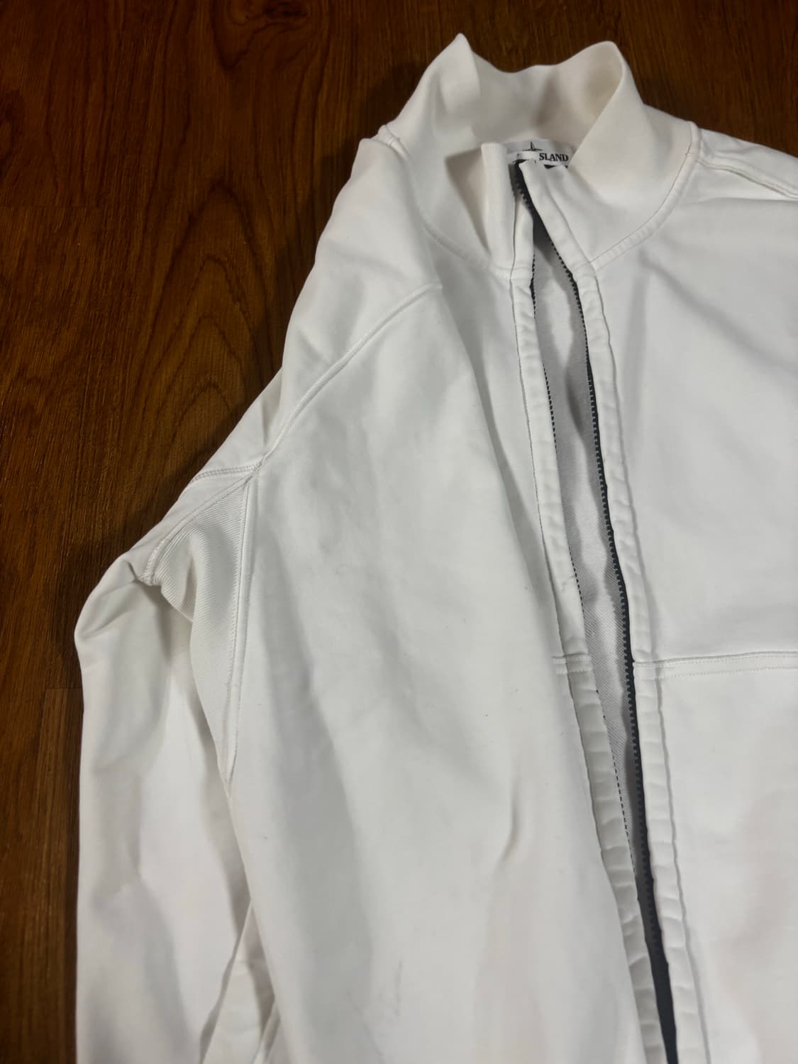 스톤아일랜드 집업 상품이미지5