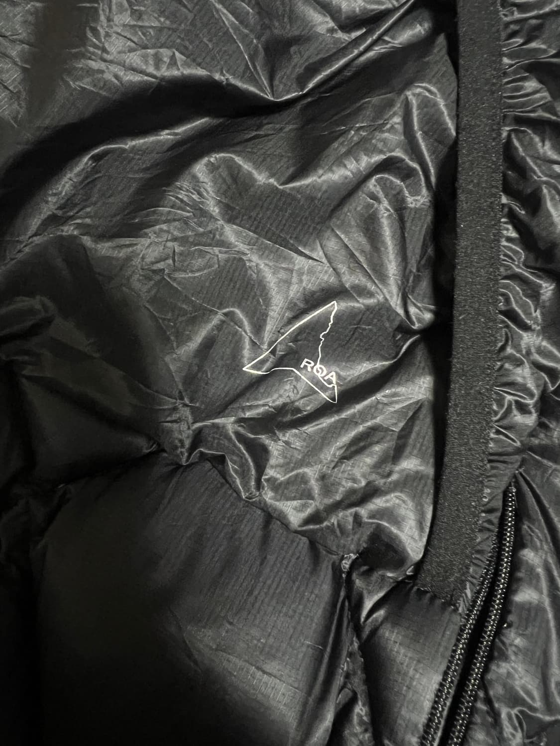 로아 라이트 다운 자켓 블랙 L 상품이미지2