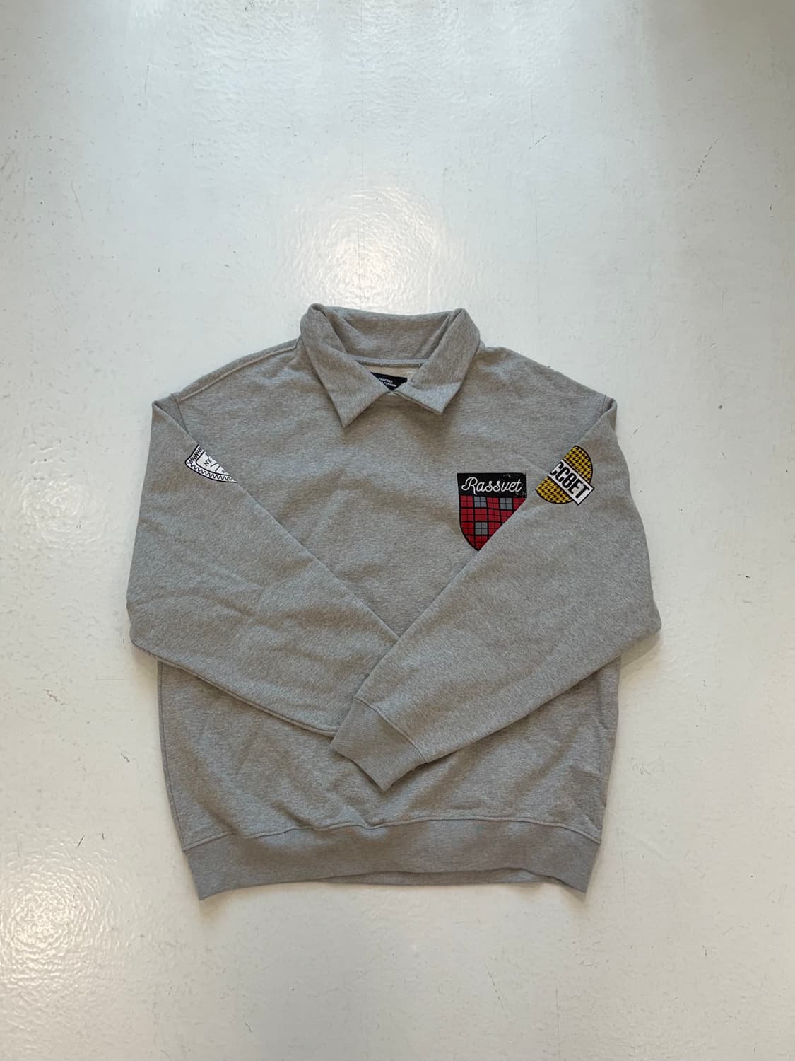 Rassvet Varsity Collared Sweatshirt 상품이미지1