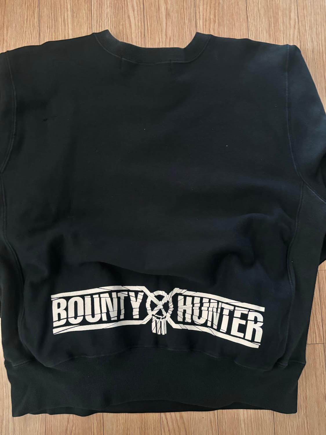 바운티헌터 맨투맨 스웻셔츠 상품이미지2