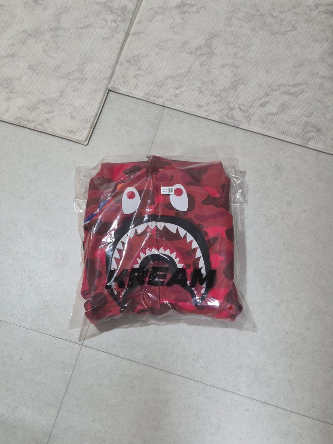 ***급처네고가능가격포기***베이프 샤크후드 적계 레드 s 급처합니다 상품이미지10