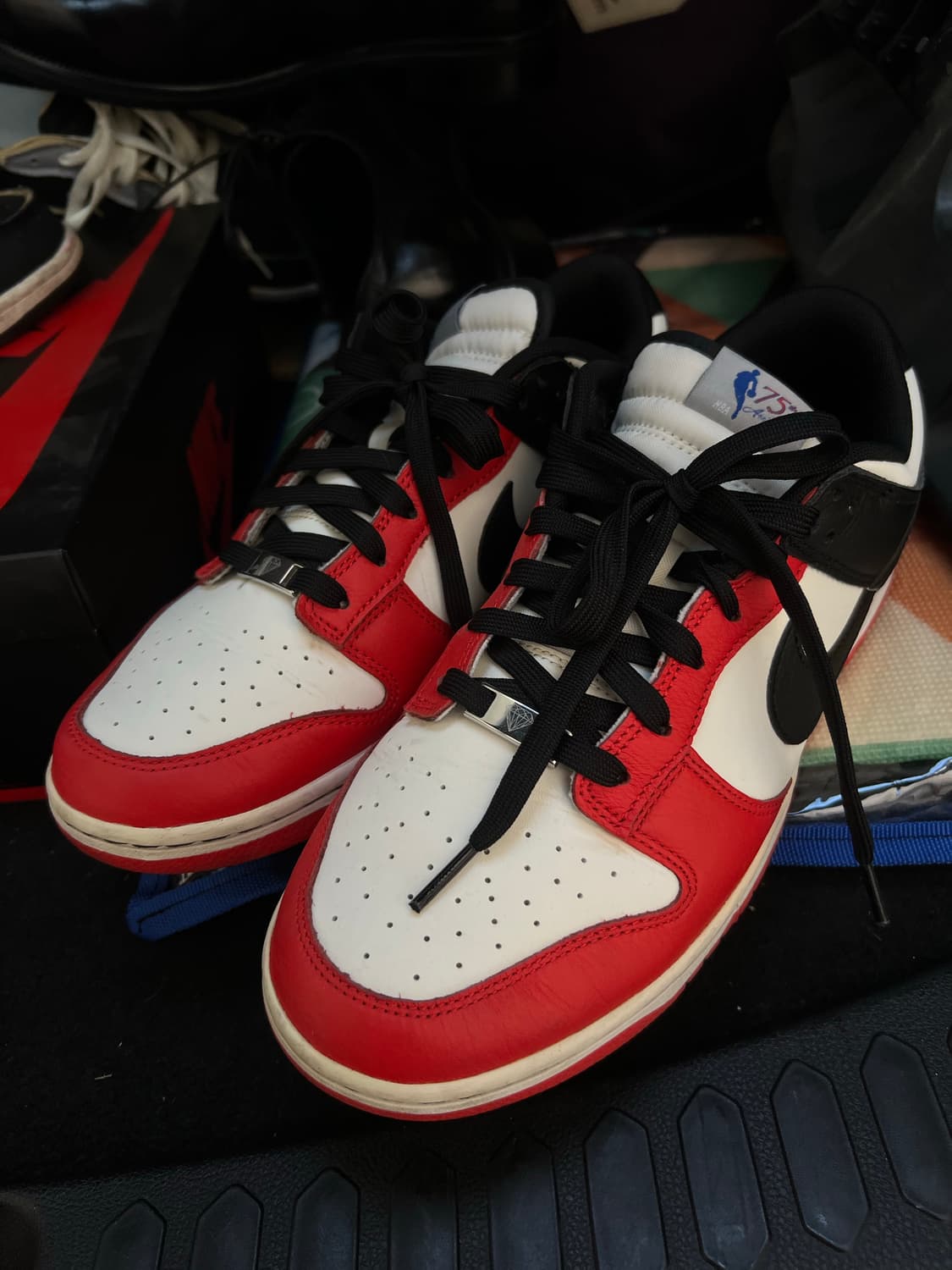 나이키 덩크 로우 NBA 75주년 칠리 레드  290 상품이미지1