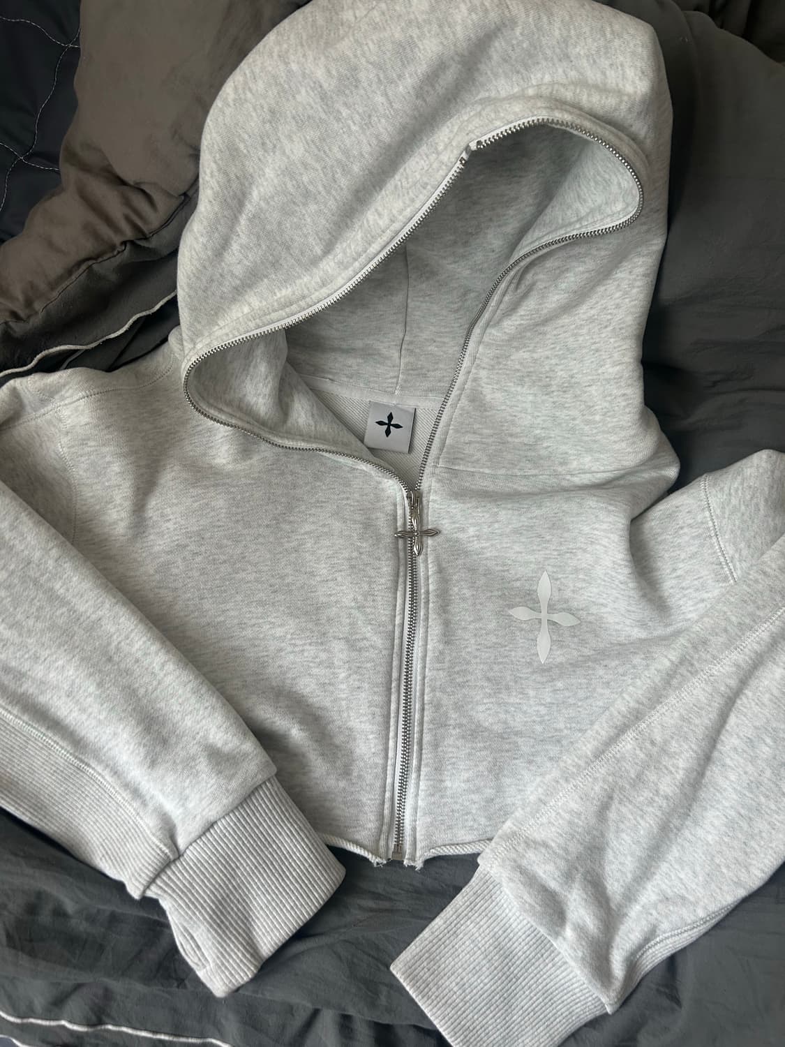 smfk 크롭 그레이 후드집업 상품이미지1