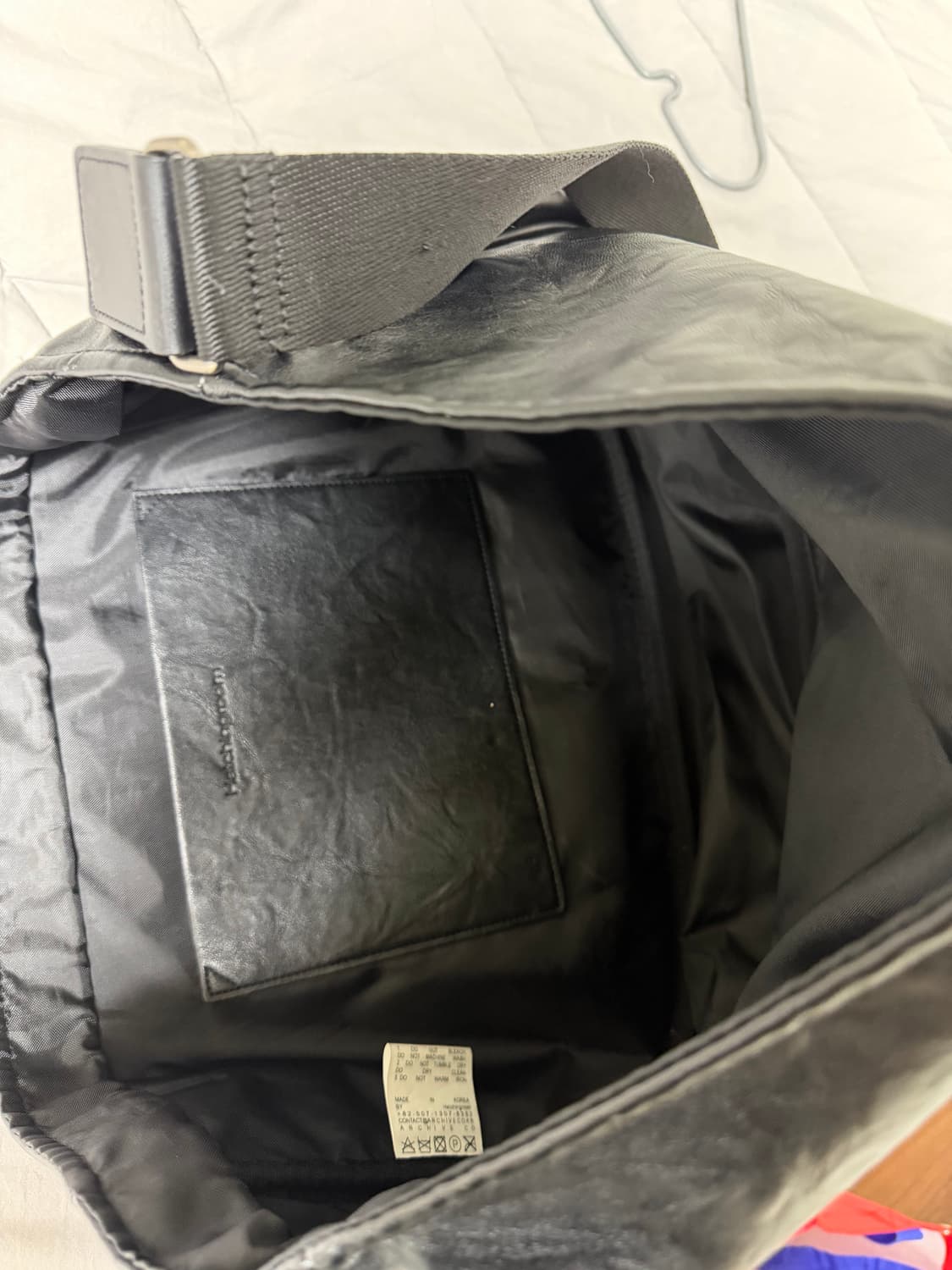  Wavy Bag Middle Faux Leather Black 상품이미지6