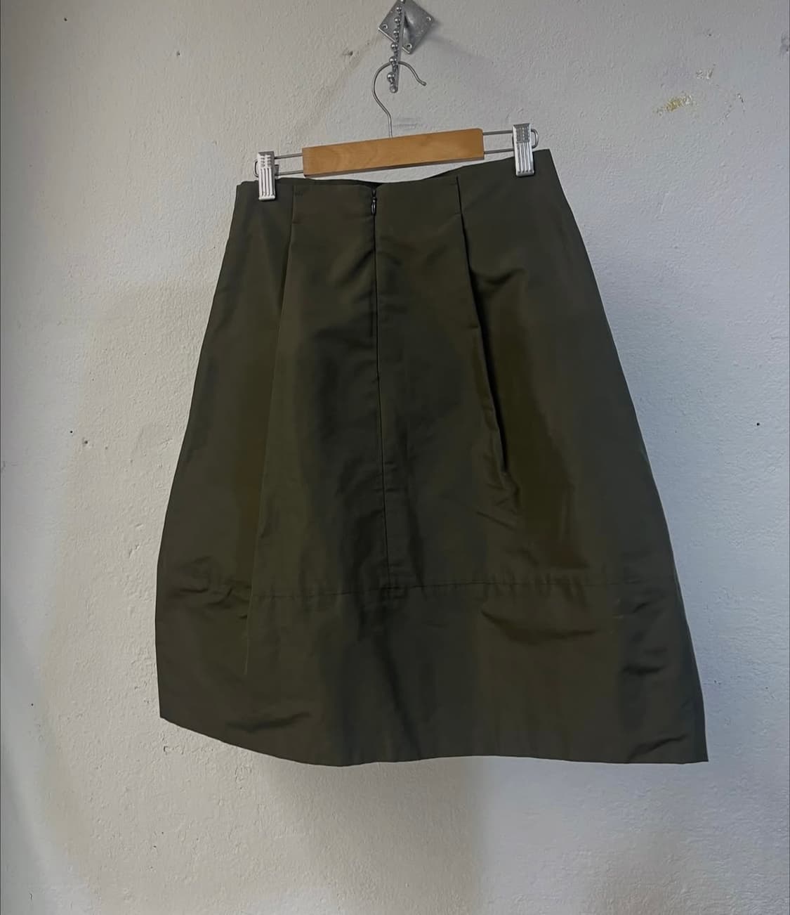 질샌더 나일론 미디 스커트 상품이미지8