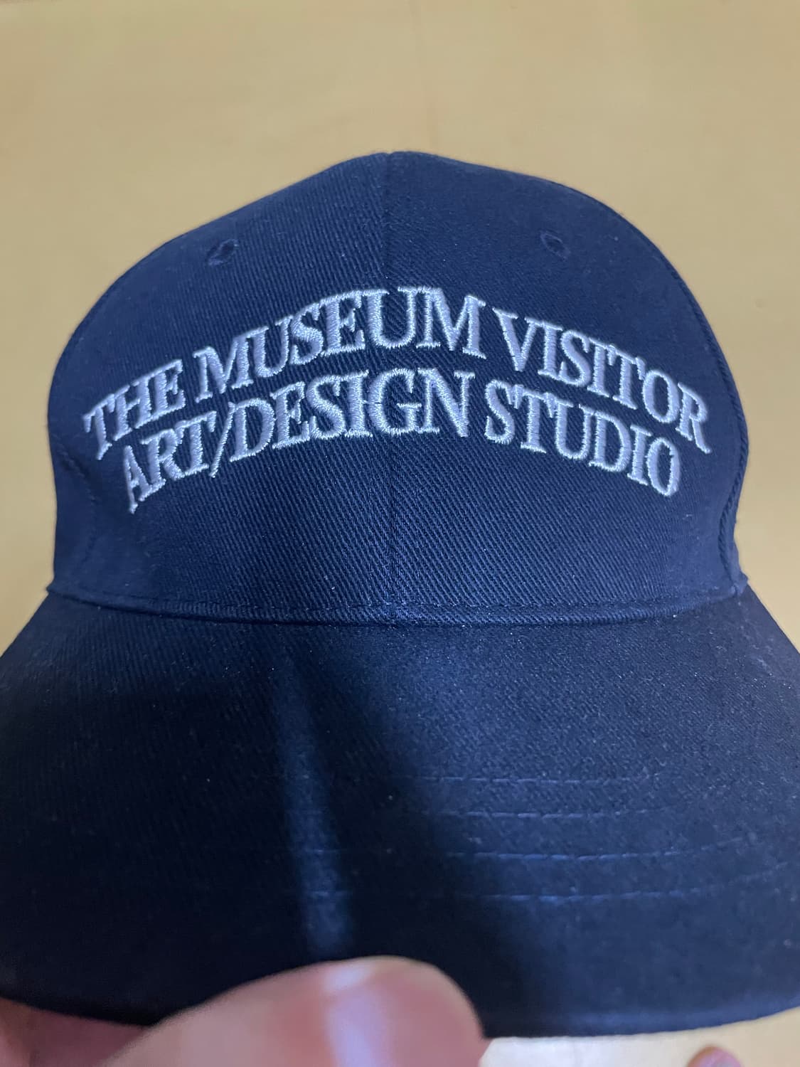 더뮤지엄비지터 RABBIT EMBROIDERY CAP (DEEP NAVY 상품이미지2