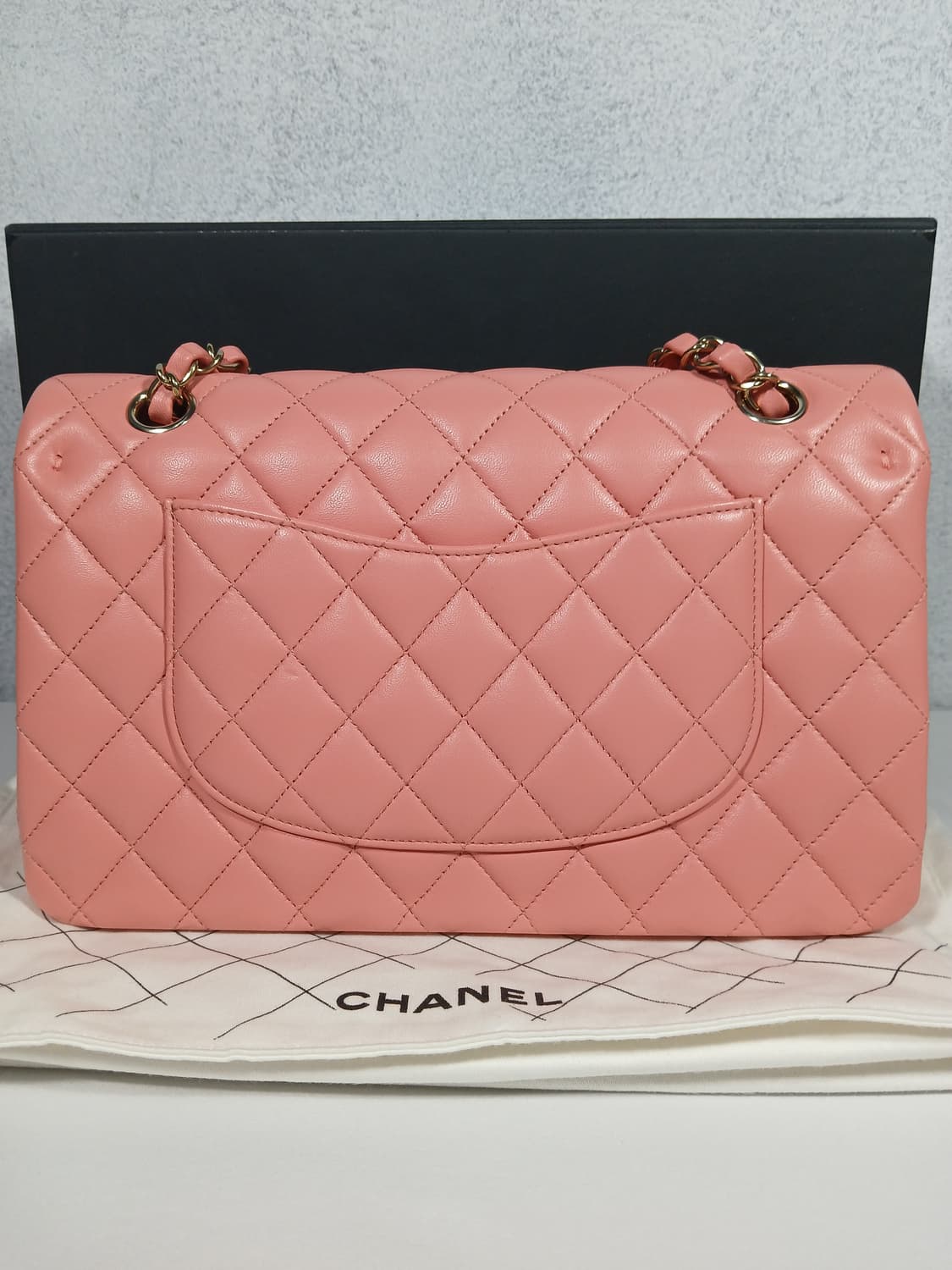 샤넬 클래식 플랩팩 미듐 A01112 상품이미지4