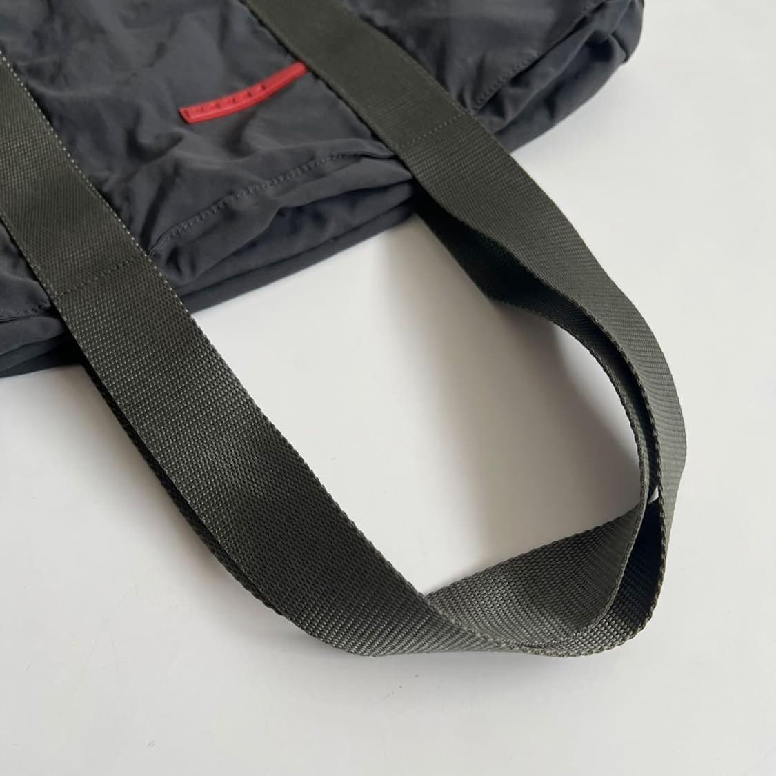 프라다 스포츠 아카이브 나일론 토트백 00s y2k 상품이미지4