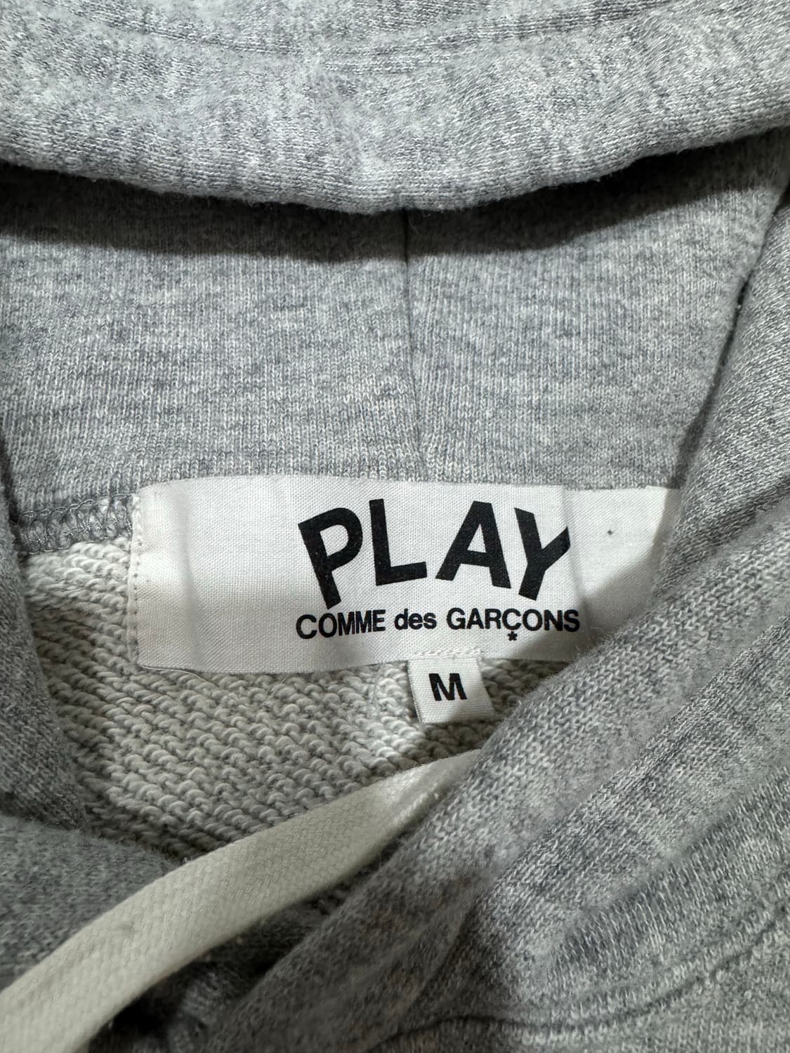 꼼데가르송 플레이 와펜 후드티 M 상품이미지3