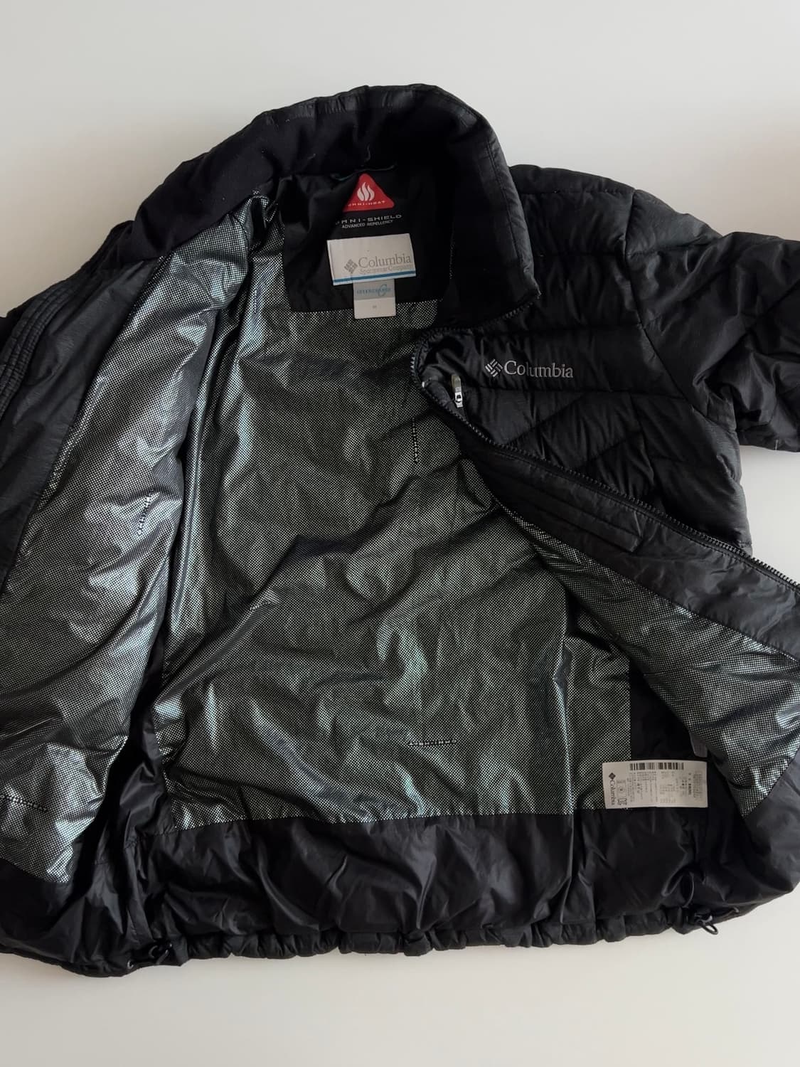 컬럼비아 옴니히트 경량 패딩 M 상품이미지3