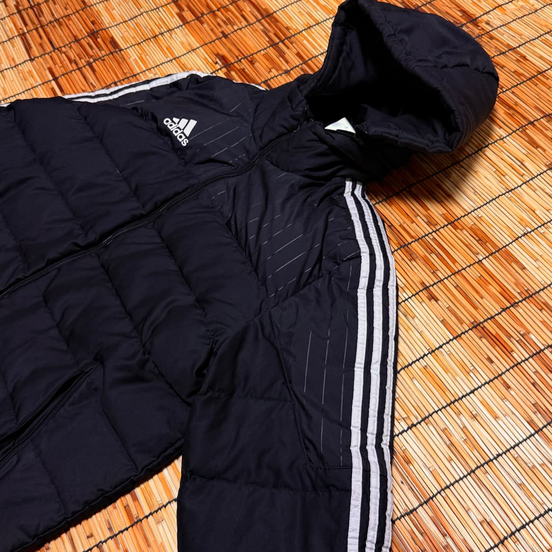 아디다스 3스트립 티로 롱패딩 XL 상품이미지4