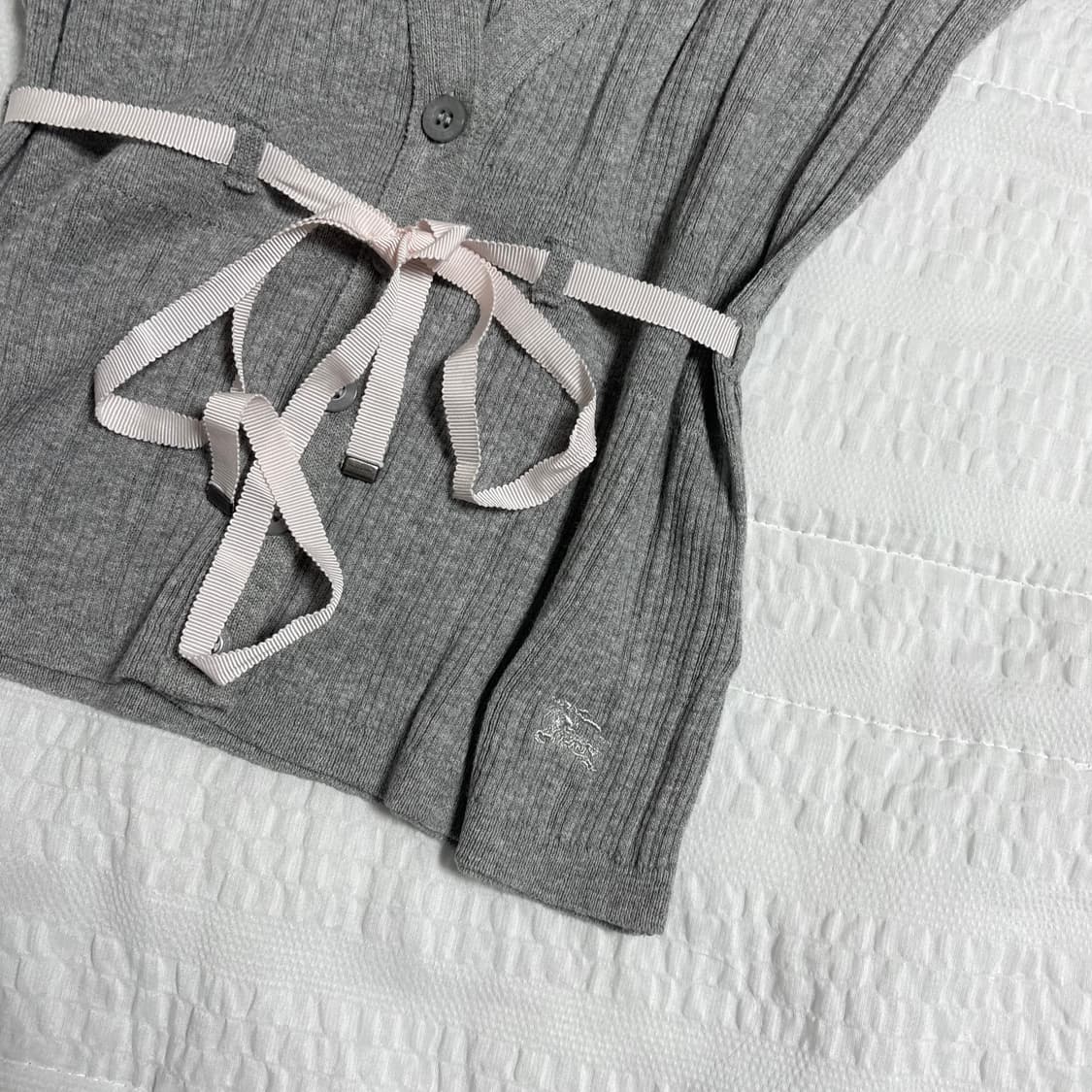 버버리 블루라벨 니트 가디건 상품이미지2