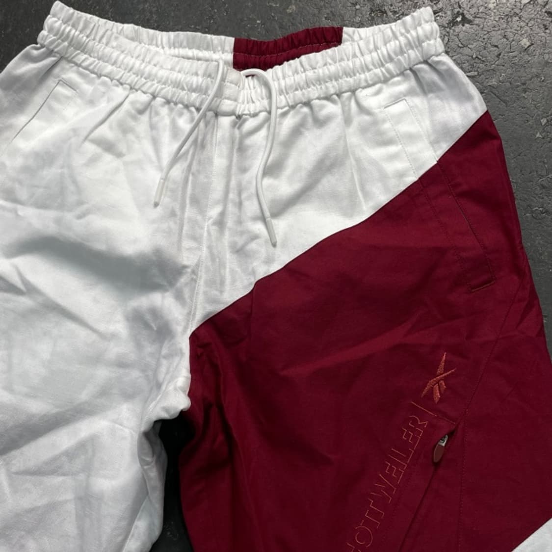 105 리복 X 코트와일러 하이브리드 팬츠  상품이미지3