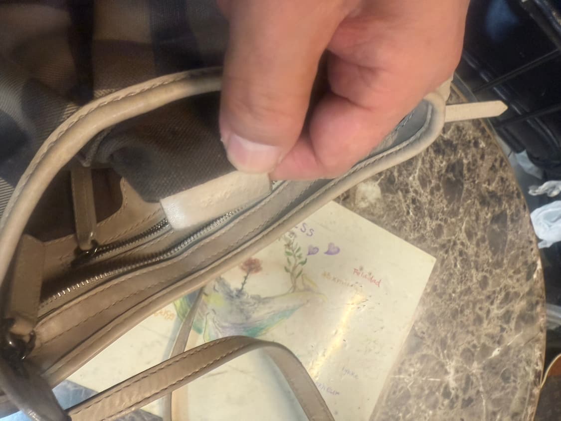 정품 버버리 스모크체크 크로스백 팝니다 상품이미지8