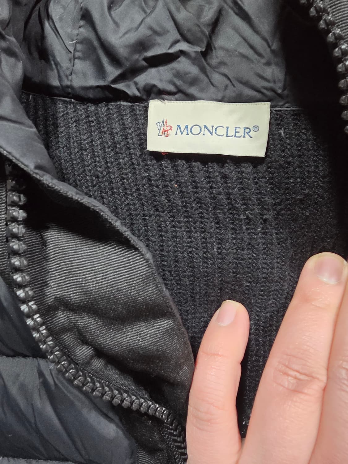 MONCLER Knit Down Hybrid Zip Jacket 상품이미지3