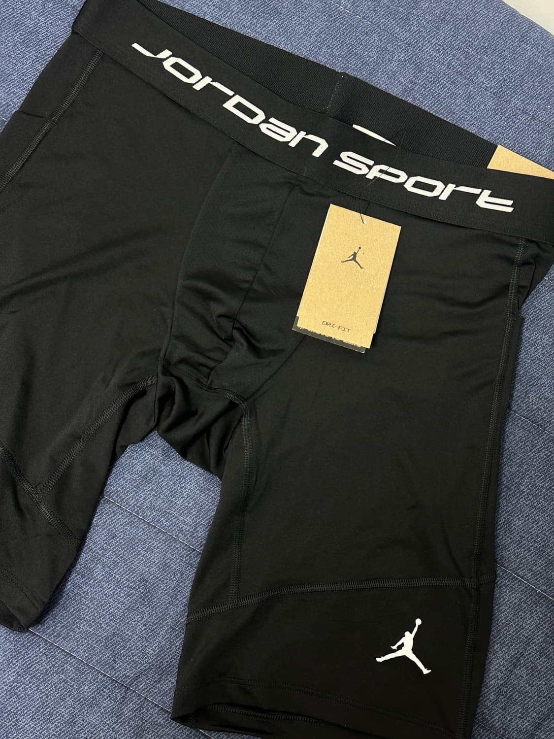 택포 새상품 조던 스포츠 타이즈 M 상품이미지1