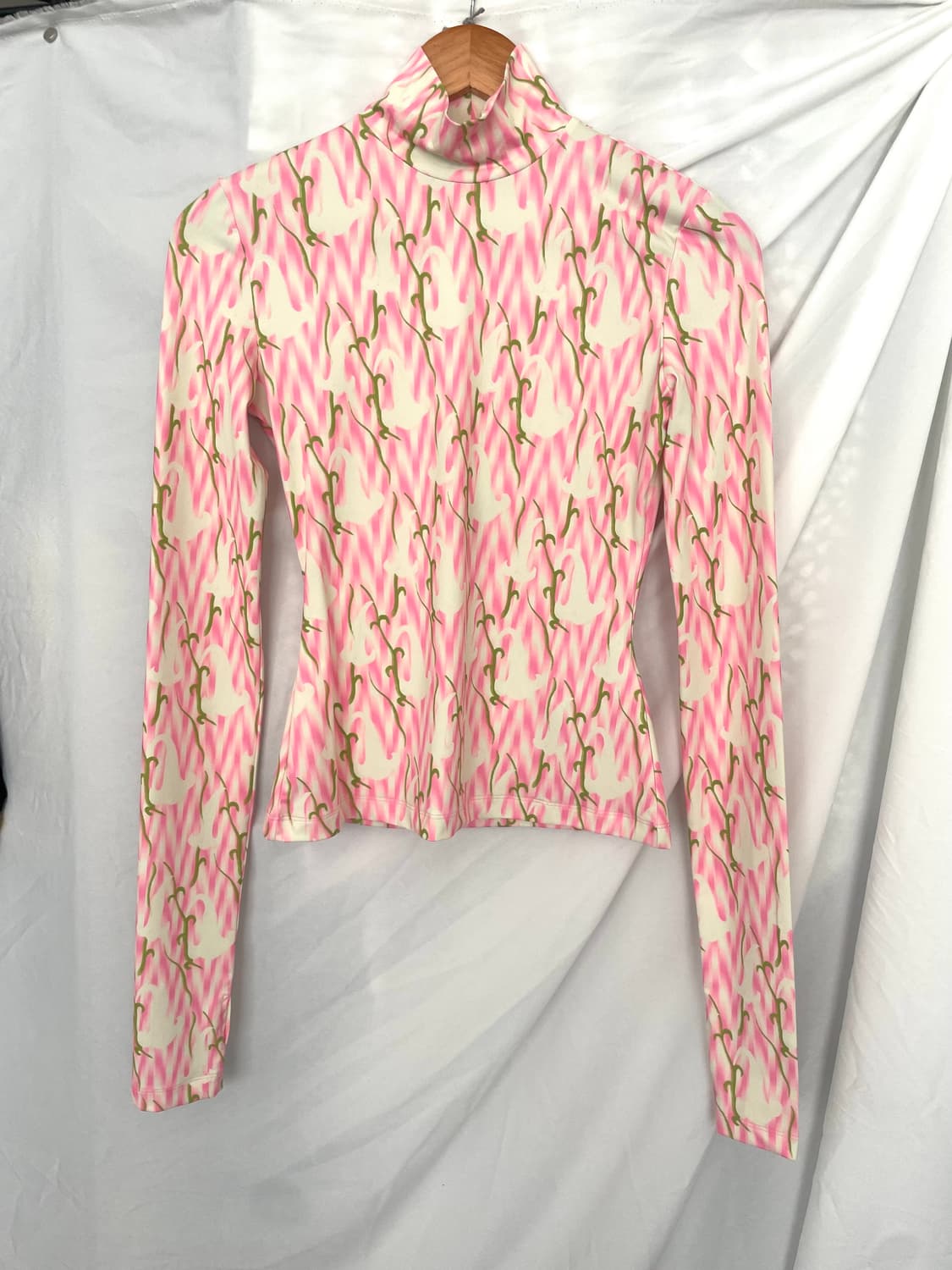 비건타이거 프린트 모크넥 탑 폴라티 상품이미지5