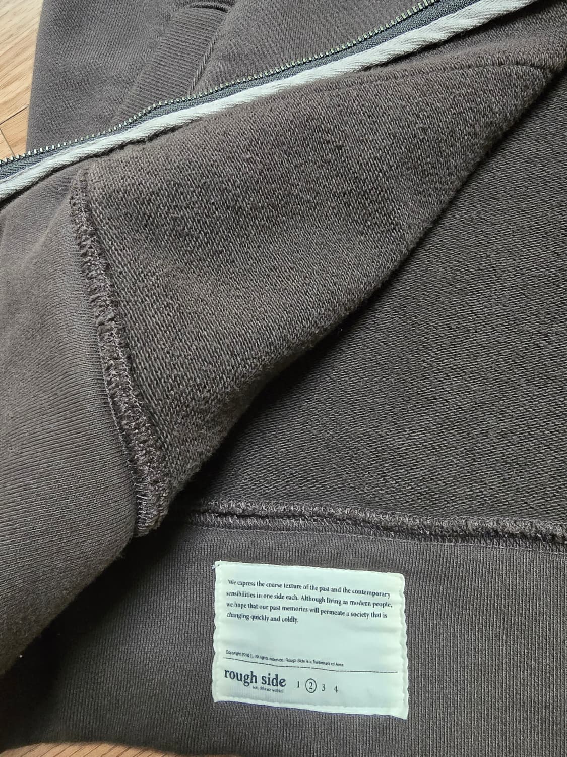 러프사이드 집업 저지 브라운 2 상품이미지2