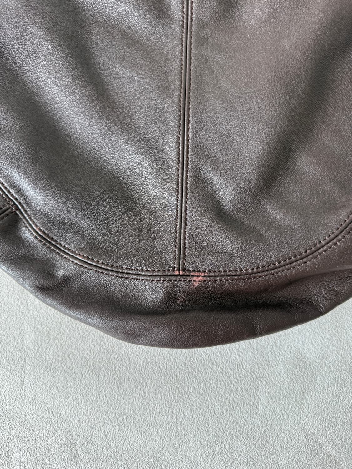 유르트(YURT) 레더 크로스백(큰 사이즈) 상품이미지6