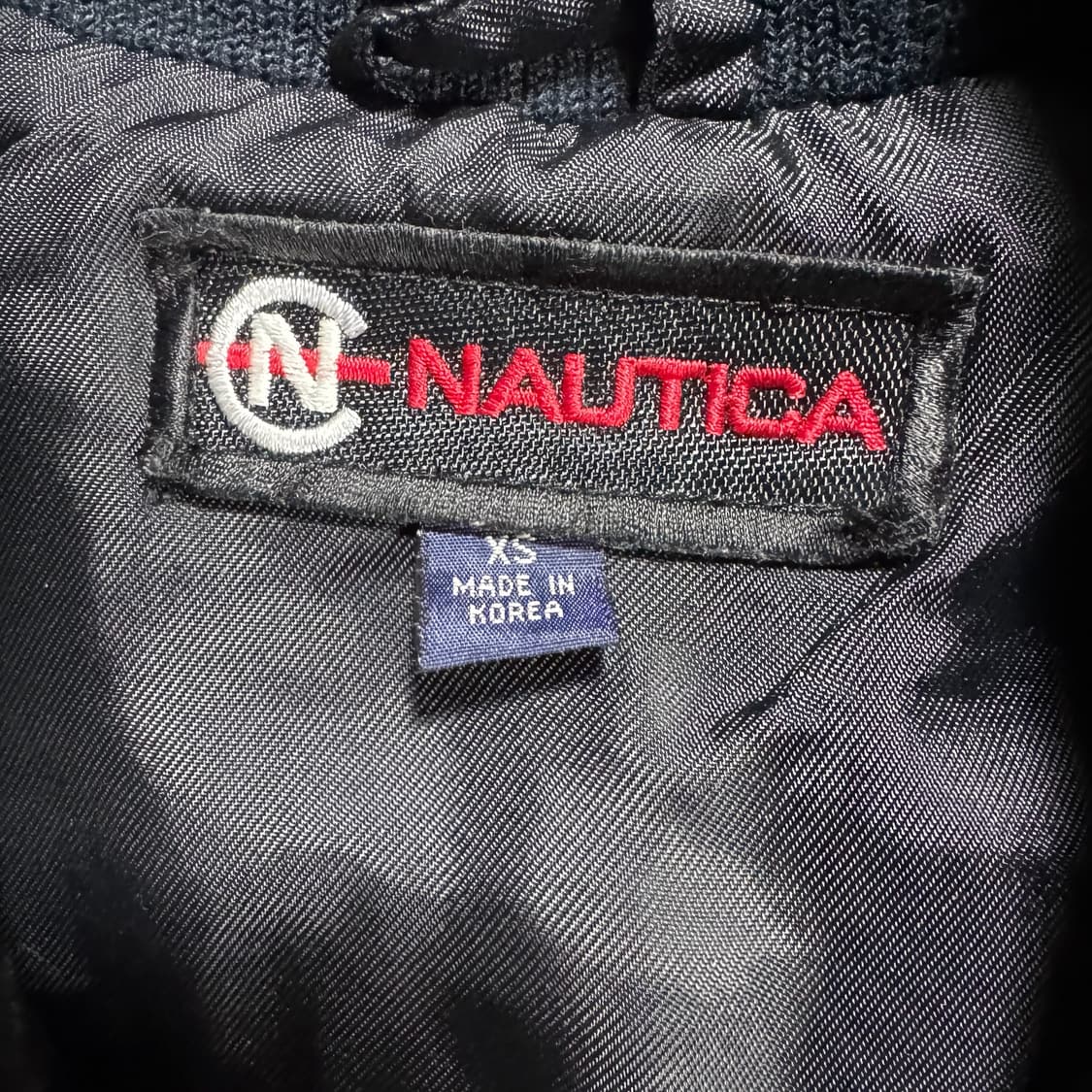 노티카 헤비 블랙 바람막이 점퍼 상품이미지7