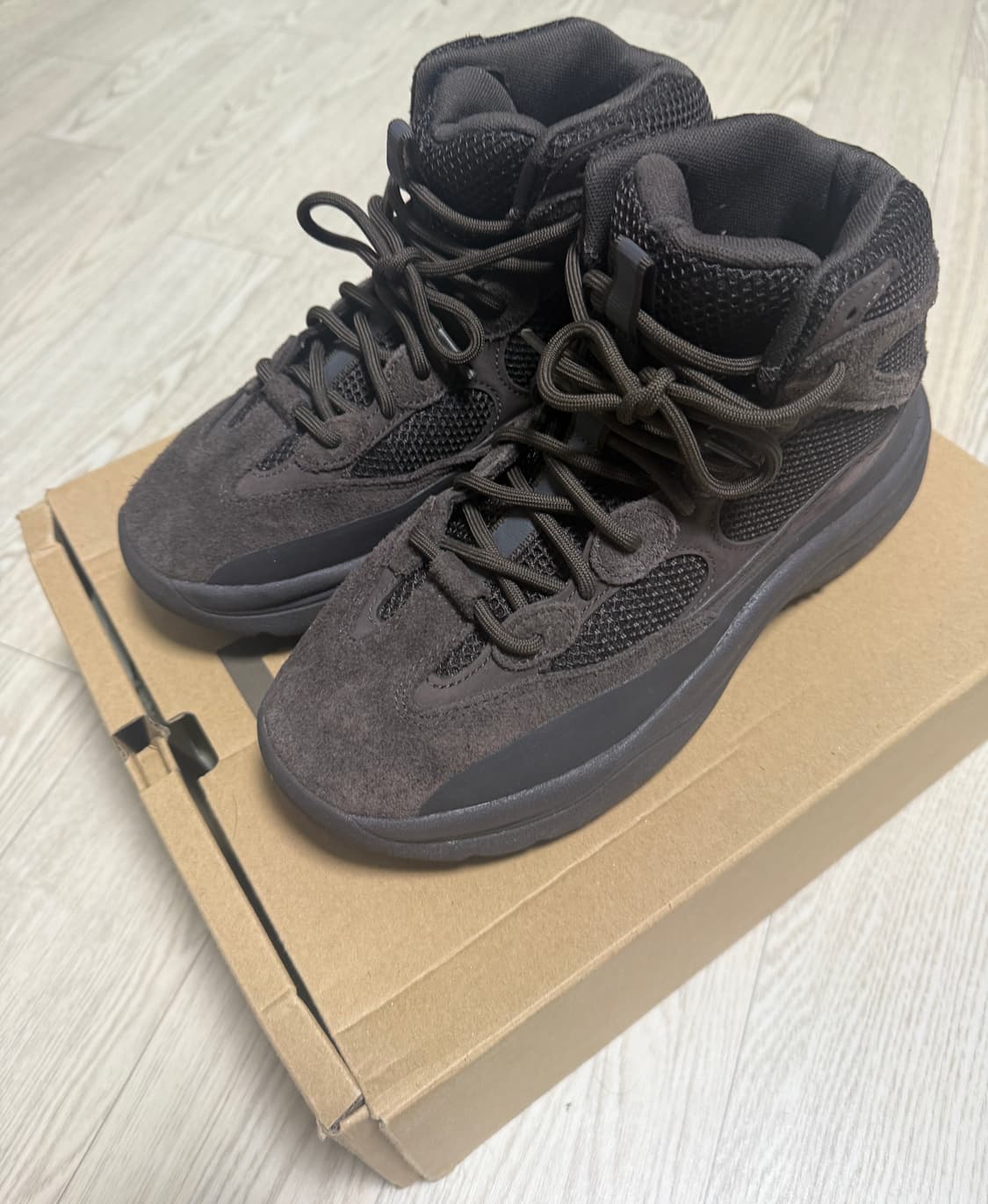 아디다스 이지 데저트 부츠 오일 275 상품이미지2