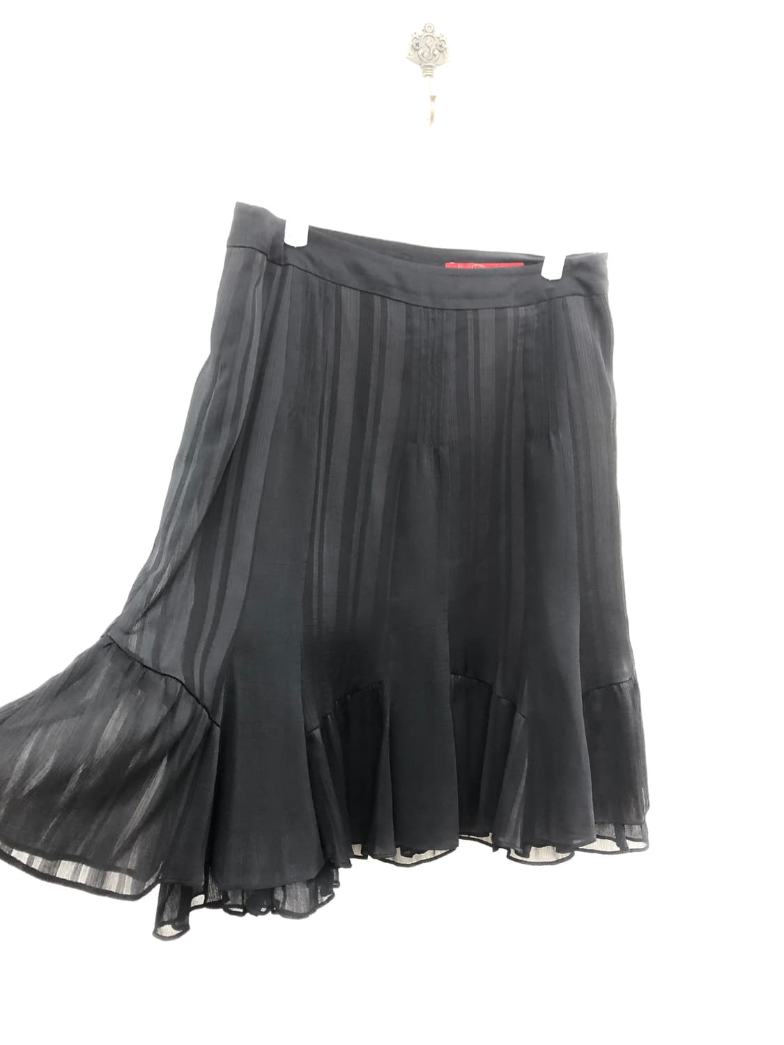 black ruffle pinstripe skirt  상품이미지3