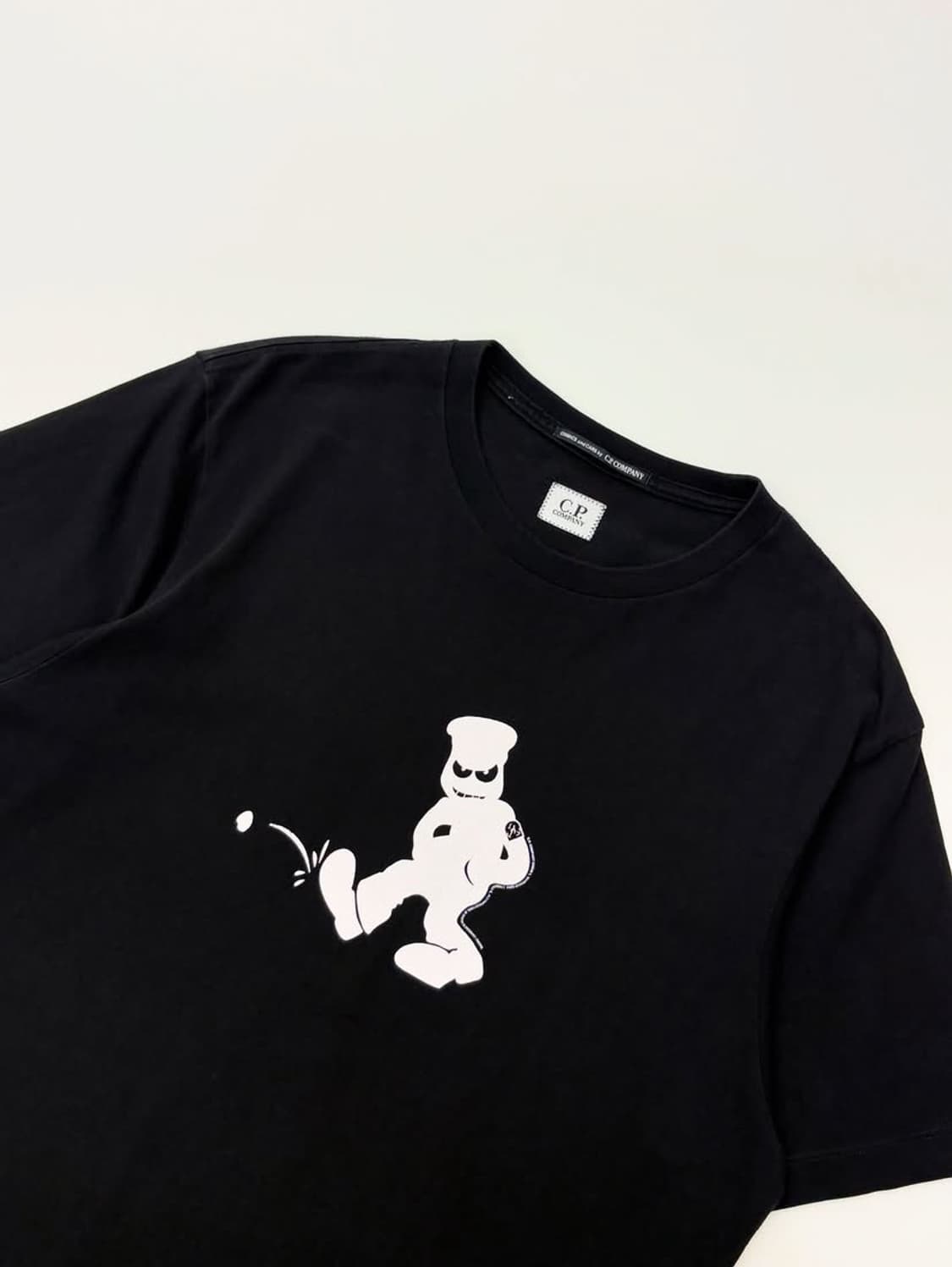 CP Company 씨피컴퍼니 프린팅 블랙 반팔 티  상품이미지2