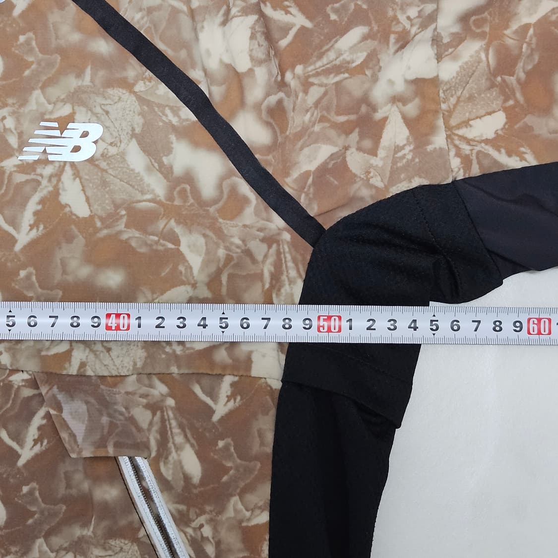 L 100 뉴발란스 러닝 리얼트리 카모 스판 바람막이 상품이미지7