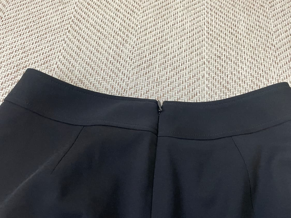 시슬리 블랙 미디 스커트 J03473 상품이미지3