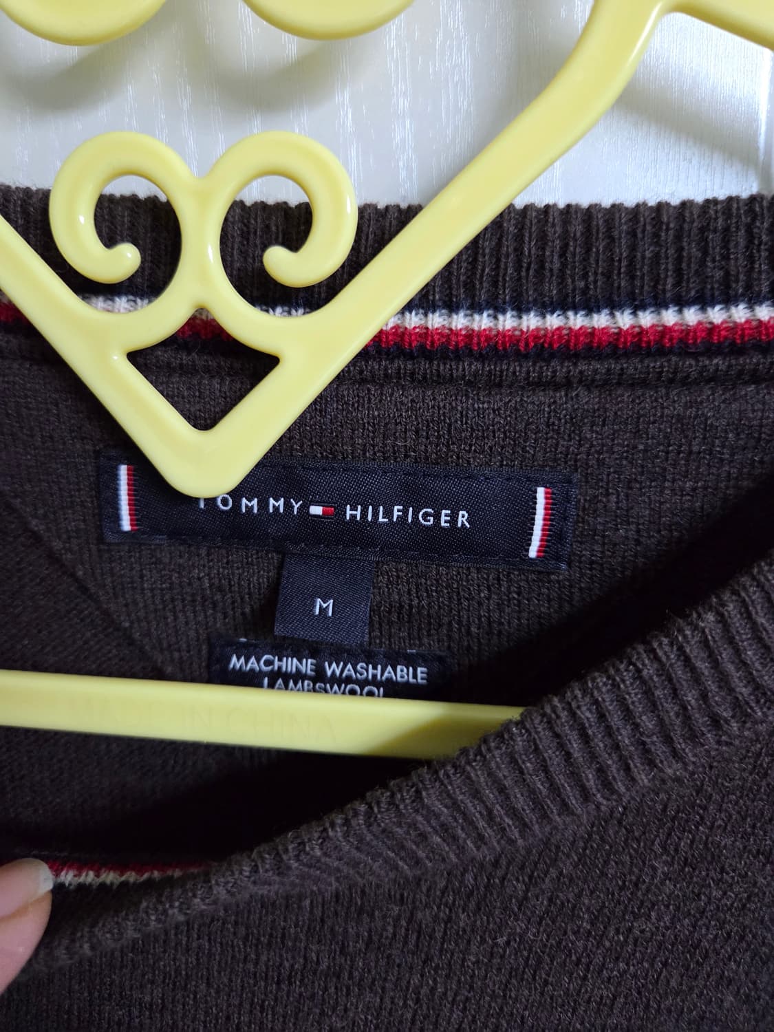 타미힐피거 램스울100%  남성 니트 MㅡL사이즈 상품이미지4