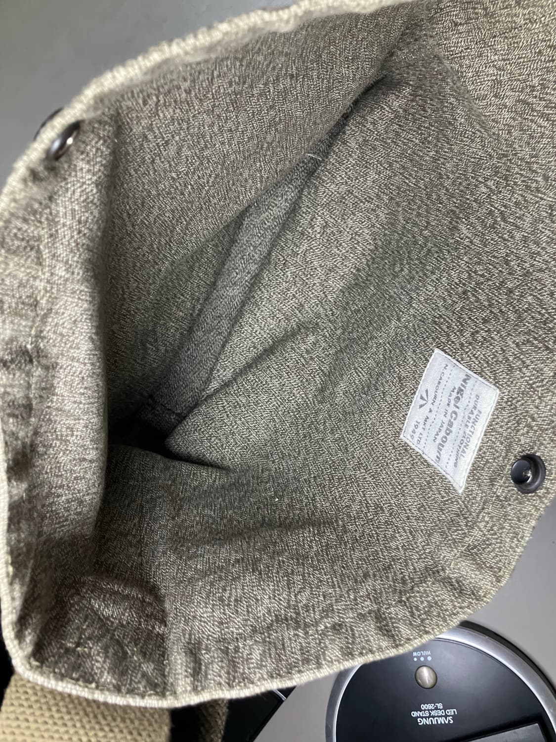 나이젤카본 스위스 아미 메일 백 상품이미지4