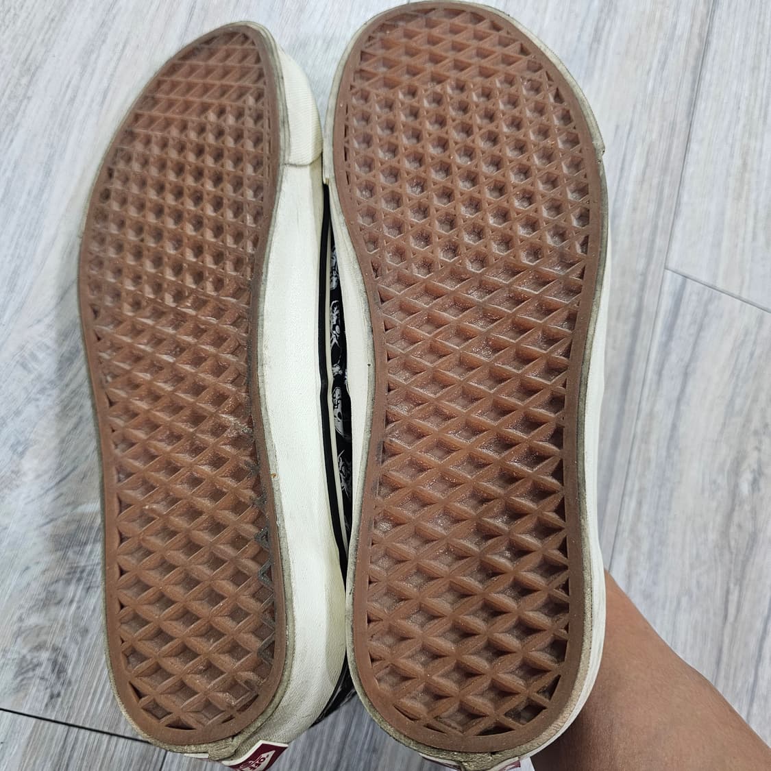 반스 어센틱 스컬 패턴 스니커즈 270mm 상품이미지6