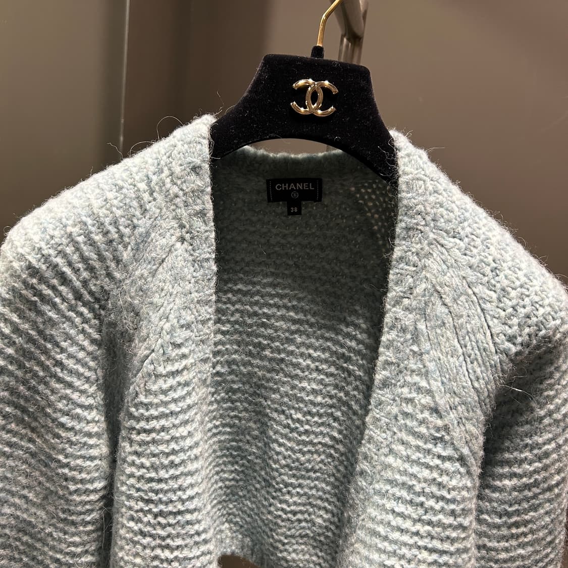 샤넬 알파카 랩 가디건 상품이미지7