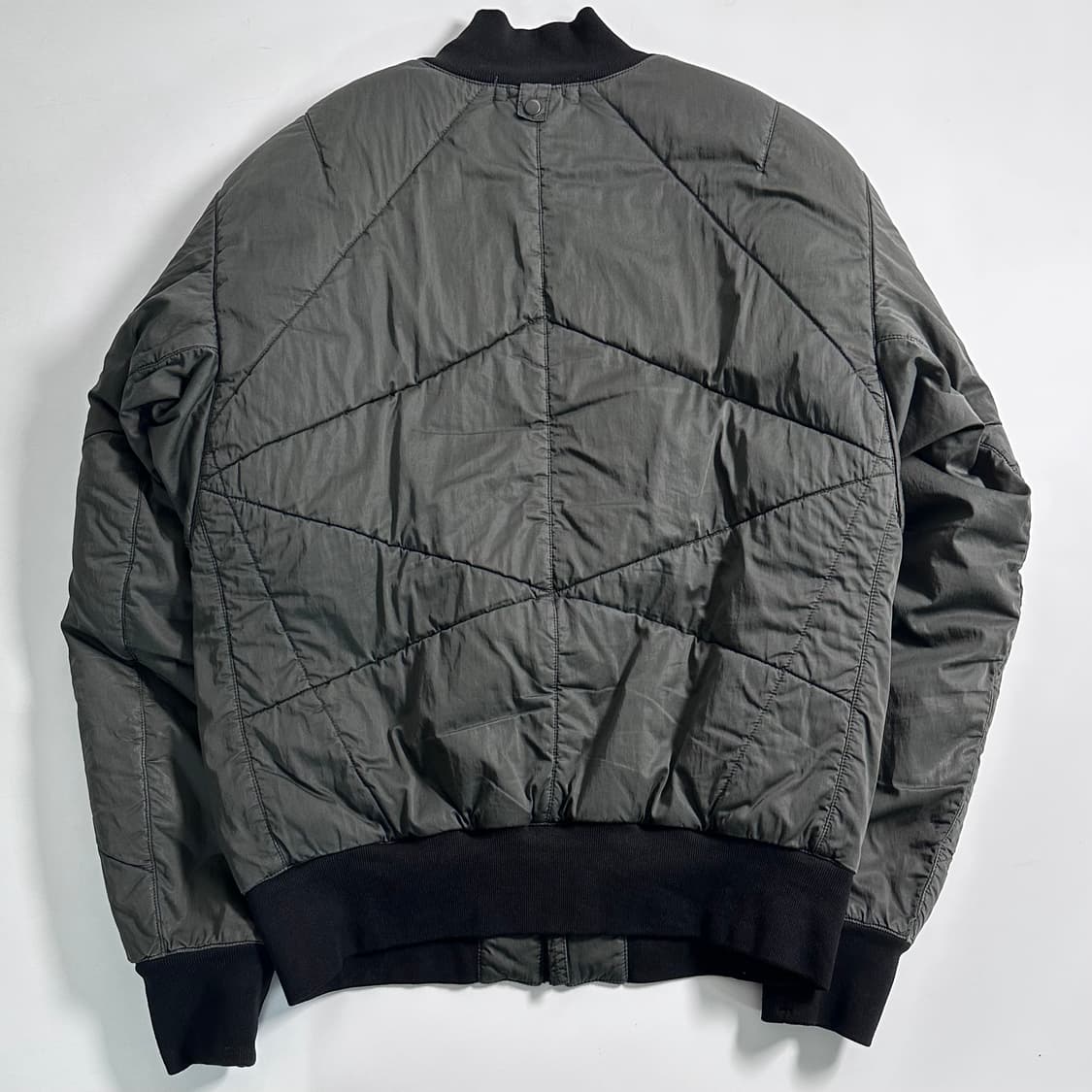 스톤아일랜드 쉐도우 프로젝드 카키 봄버 자켓  상품이미지6