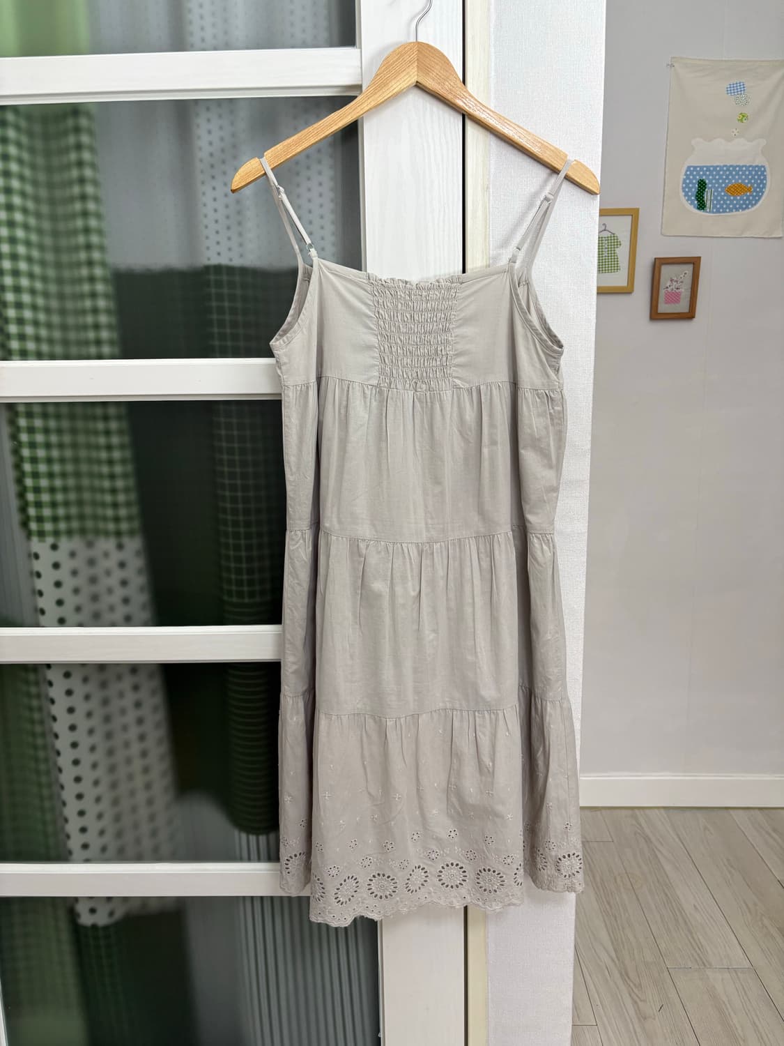 애쉬 그레이 펀칭 원피스 상품이미지5