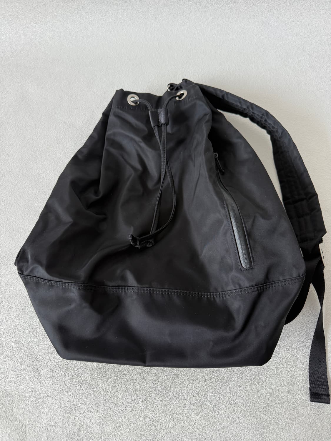 하아카이브(HAH ACHIVE) 버킷 슬링백 상품이미지2