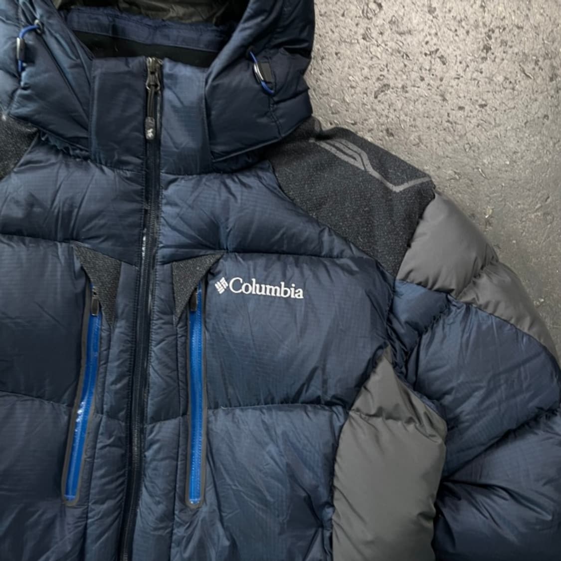 105 컬럼비아 패딩 상품이미지2