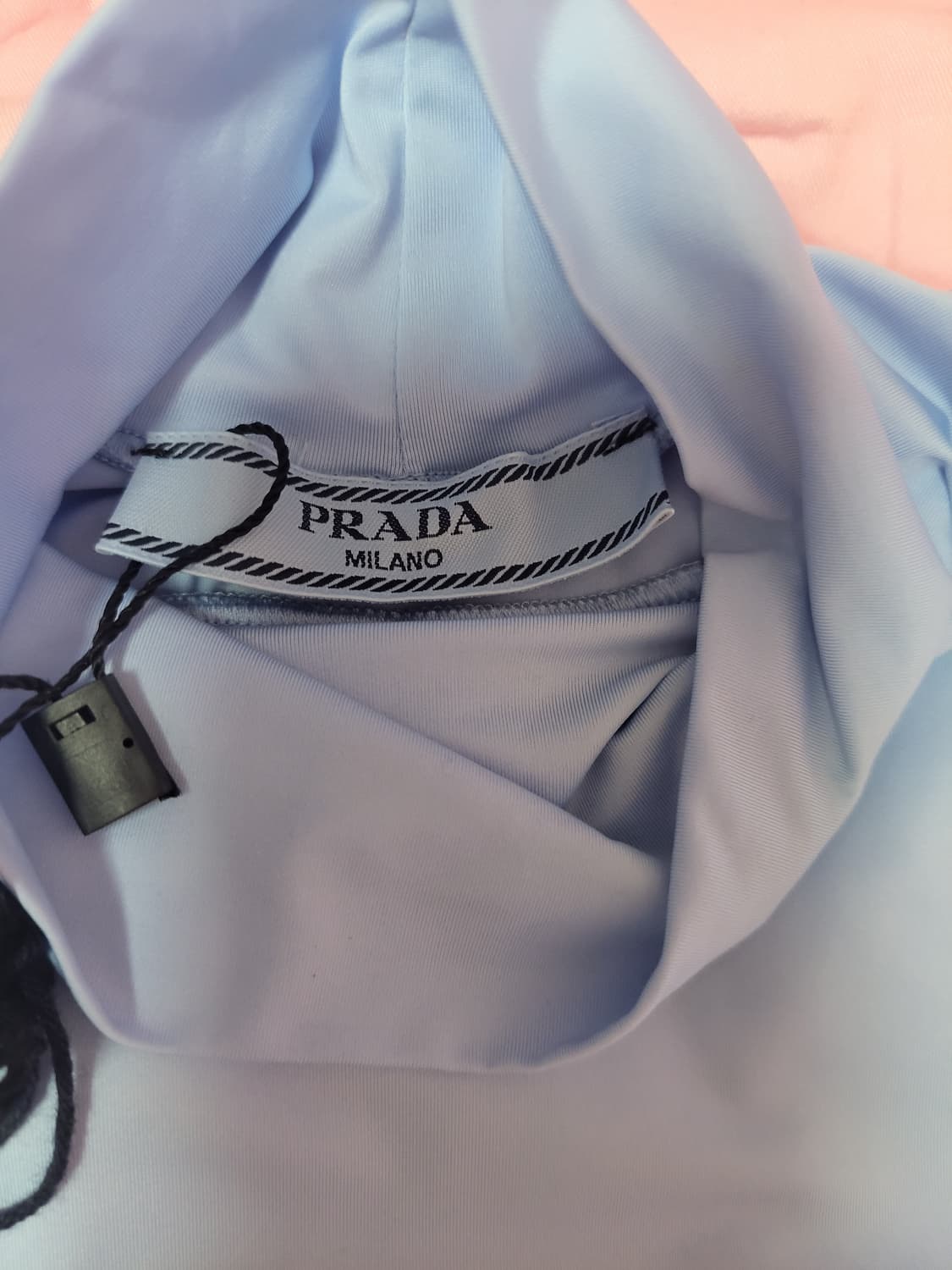 정품)급처미사용새상품!프라다 장원영 삼각로고 져지터틀넥탑목폴라하이넥티셔츠 상품이미지5