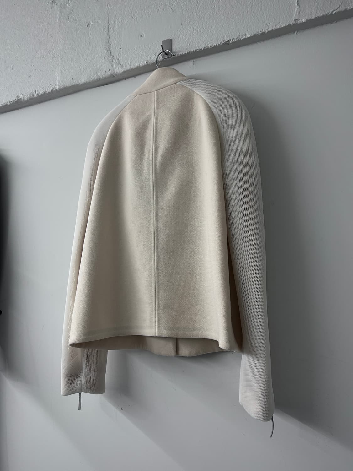 Gabriele Colangelo 비대칭 드레이프 하이넥 자켓 상품이미지6